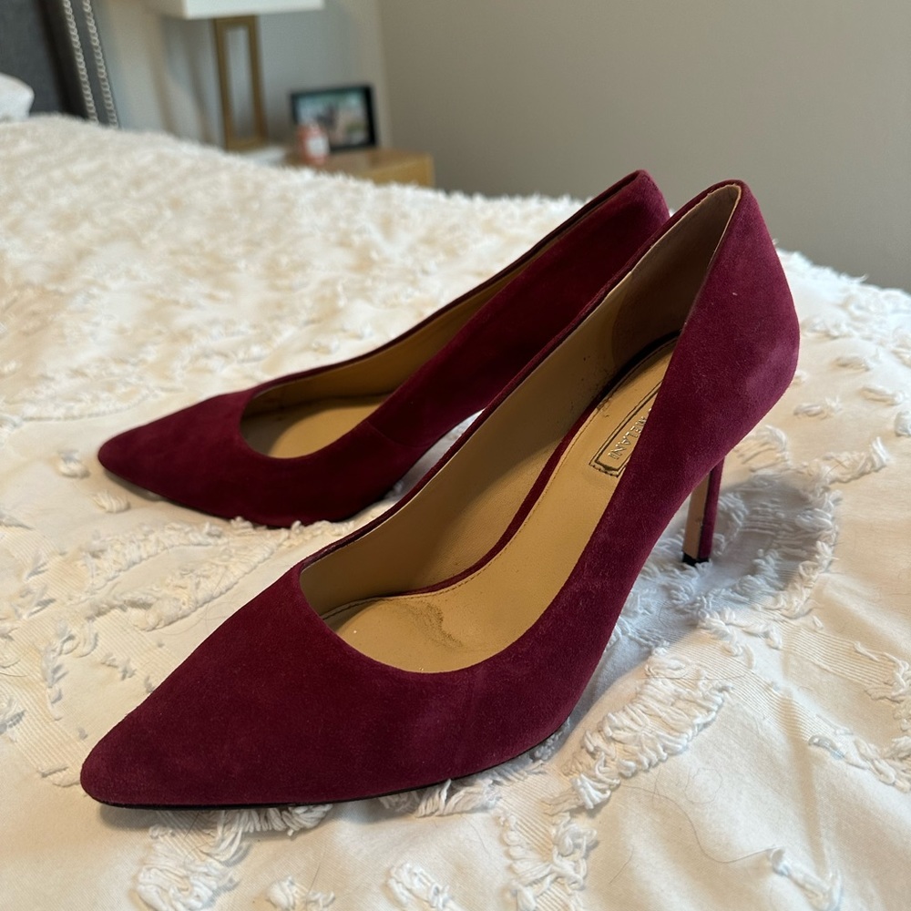 Antonio Melani Pumps